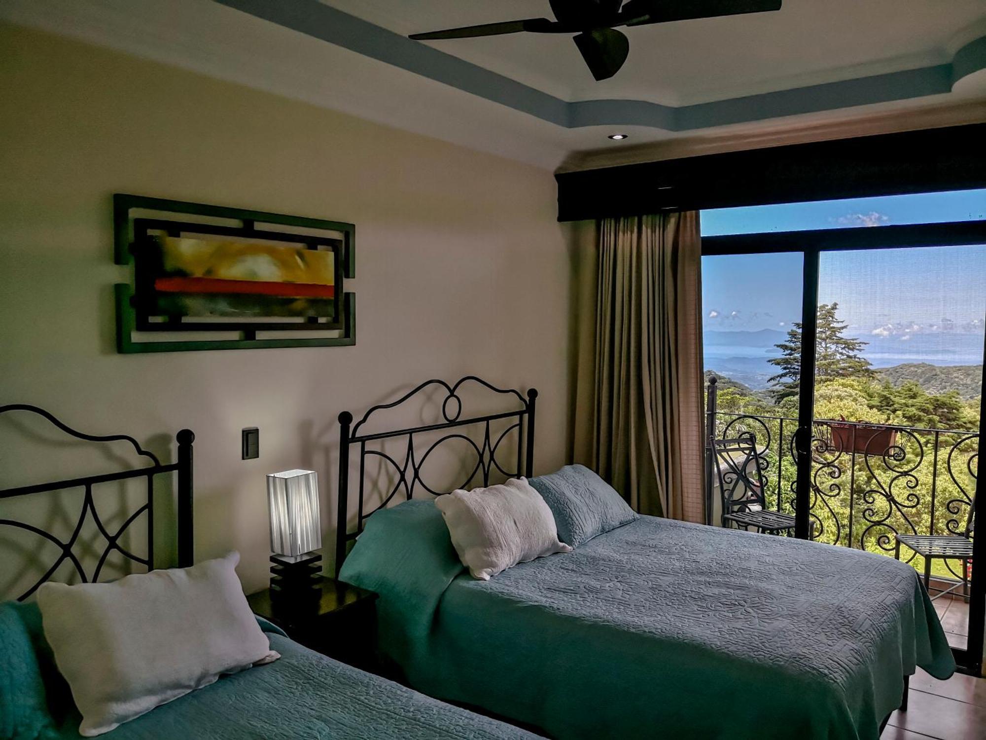 Вілла Casas Del Toro Monteverde Номер фото